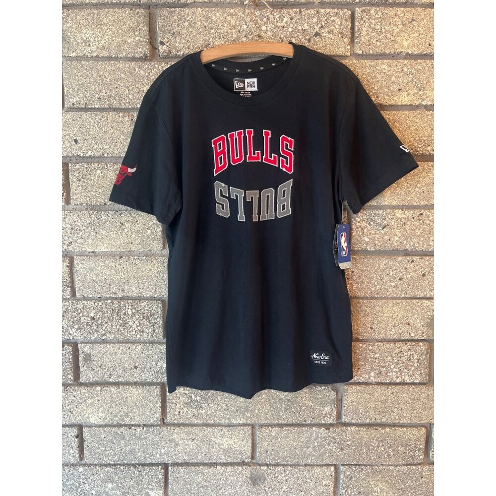 New Era Chicago Bulls NBA Black T-Shirt M 60% Cotton 40% Polyester